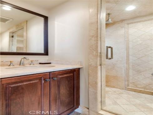 67 A Surfside Avenue, Surfside, CA