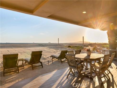 67 A Surfside Avenue, Surfside, CA