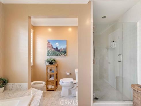 67 A Surfside Avenue, Surfside, CA