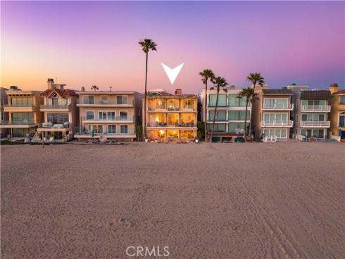 67 A Surfside Avenue, Surfside, CA