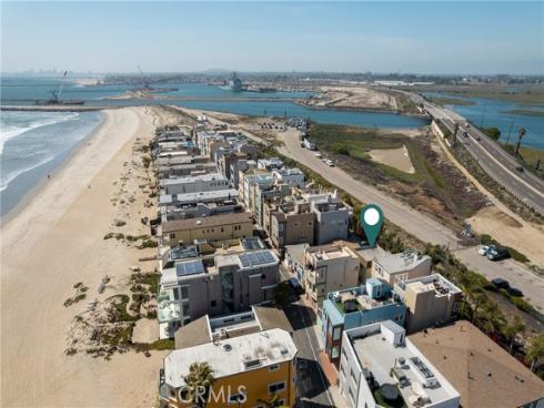 20  Pacific   Avenue, Surfside, CA