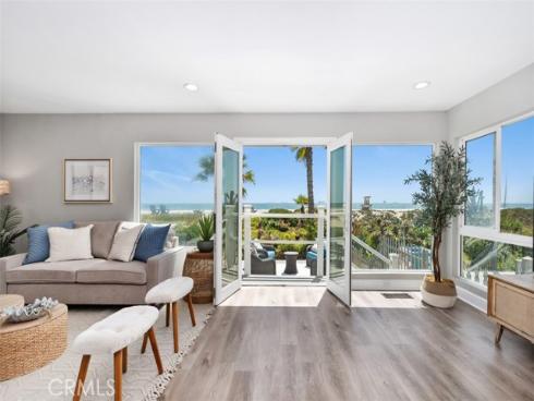 17111 S Pacific Avenue, Sunset Beach, CA