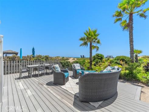 17111 S Pacific Avenue, Sunset Beach, CA