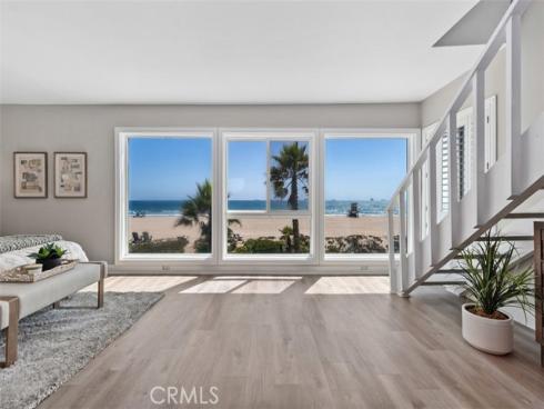 17111 S Pacific Avenue, Sunset Beach, CA