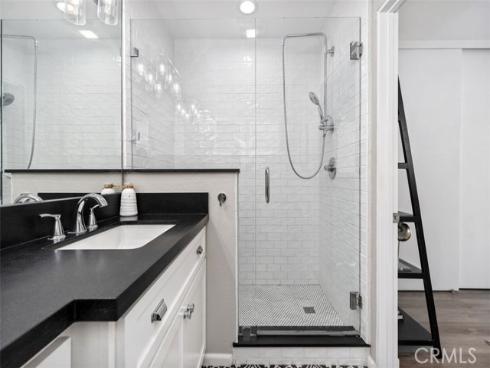 17111 S Pacific Avenue, Sunset Beach, CA