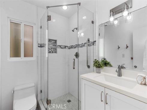 17111 S Pacific Avenue, Sunset Beach, CA