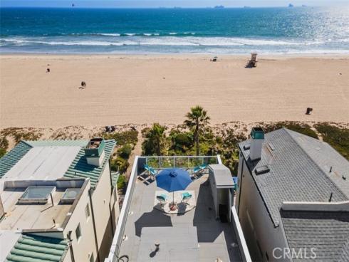 17111 S Pacific Avenue, Sunset Beach, CA