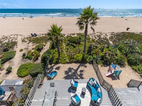 17111 S Pacific Avenue, Sunset Beach, CA