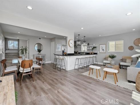 17111 S Pacific Avenue, Sunset Beach, CA