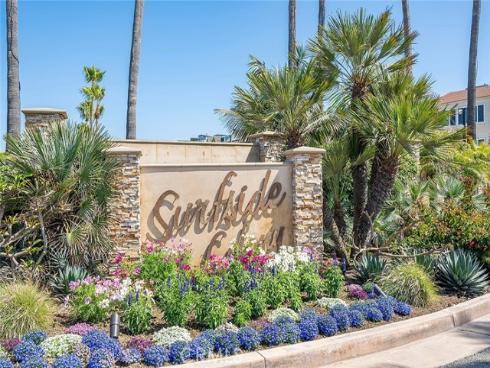 109 Surfside , Surfside, CA
