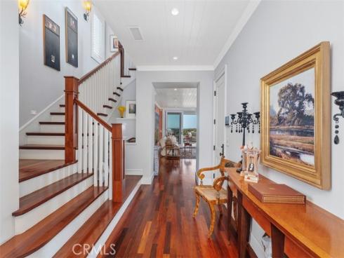 17027 S Pacific Avenue, Sunset Beach, CA