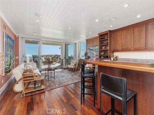 17027 S Pacific Avenue, Sunset Beach, CA