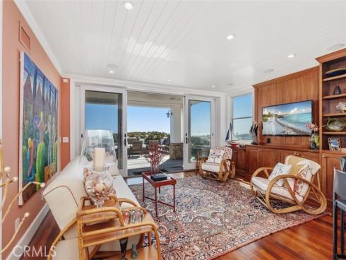 17027 S Pacific Avenue, Sunset Beach, CA