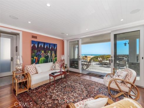 17027 S Pacific Avenue, Sunset Beach, CA