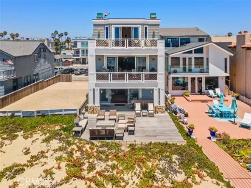 17027 S Pacific Avenue, Sunset Beach, CA
