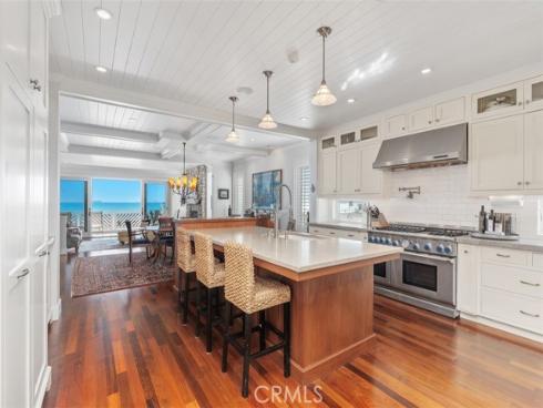 17027 S Pacific Avenue, Sunset Beach, CA