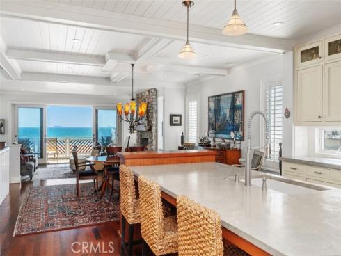 17027 S Pacific Avenue, Sunset Beach, CA