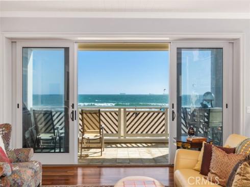 17027 S Pacific Avenue, Sunset Beach, CA