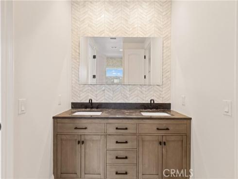 17 Canada Oaks , Trabuco Canyon, CA