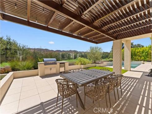 17 Canada Oaks , Trabuco Canyon, CA