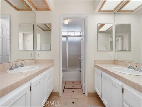 61 Summitcrest , Trabuco Canyon, CA