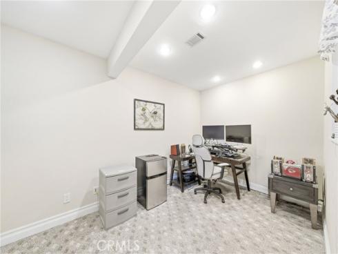 30 Moccasin Trail , Trabuco Canyon, CA