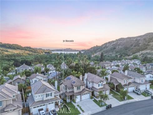 30 Moccasin Trail , Trabuco Canyon, CA