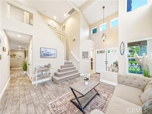 30 Moccasin Trail , Trabuco Canyon, CA