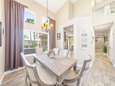 30 Moccasin Trail , Trabuco Canyon, CA