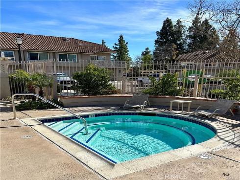 19016  Canyon  , Trabuco Canyon, CA