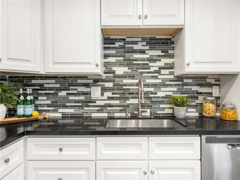 17952 Irvine Blvd , Tustin, CA