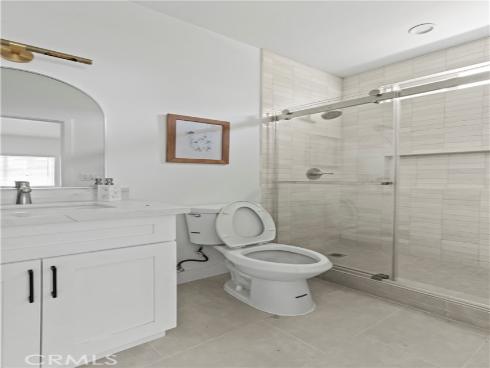 1056  Walter   Avenue, Tustin, CA