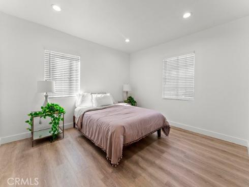1056  Walter   Avenue, Tustin, CA