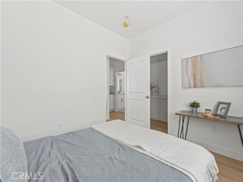 1056  Walter   Avenue, Tustin, CA