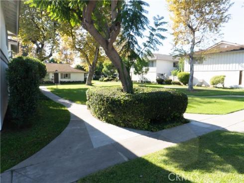14802  Newport Ave  2B , Tustin, CA
