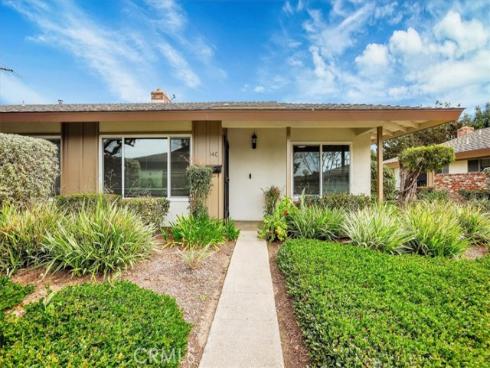 13902 Yorba 14C
