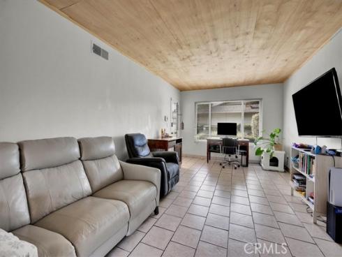13902 Yorba 14C , Tustin, CA