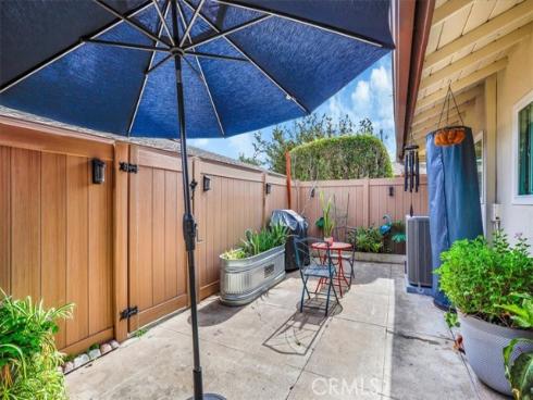 13902 Yorba 14C , Tustin, CA