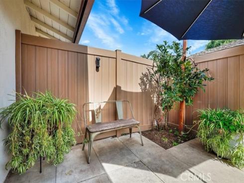 13902 Yorba 14C , Tustin, CA