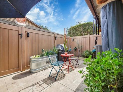 13902 Yorba 14C , Tustin, CA