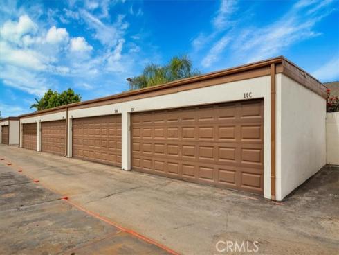 13902 Yorba 14C , Tustin, CA