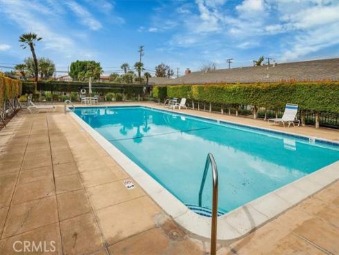 13902 Yorba 14C , Tustin, CA