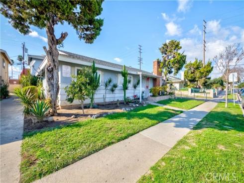 15821 S Myrtle , Tustin, CA