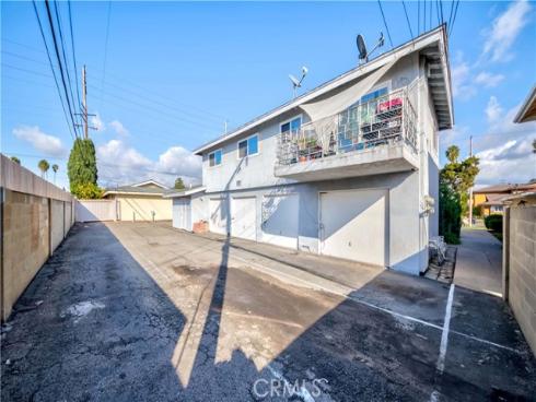 15821 S Myrtle , Tustin, CA