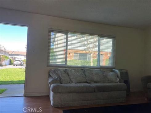 1777  Mitchell  92  Avenue, Tustin, CA