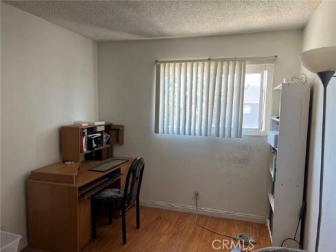 1777  Mitchell  92  Avenue, Tustin, CA