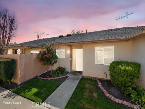 1881 Mitchell 95 , Tustin, CA