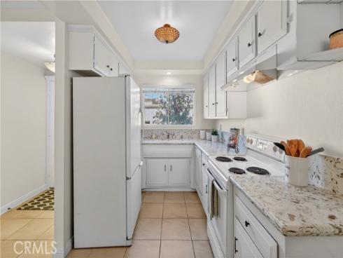 1881 Mitchell 95 , Tustin, CA