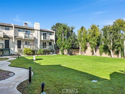 428 W 1st Street, Tustin, CA