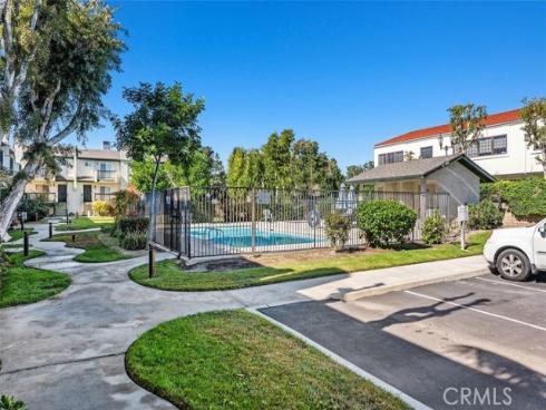 428 W 1st Street, Tustin, CA